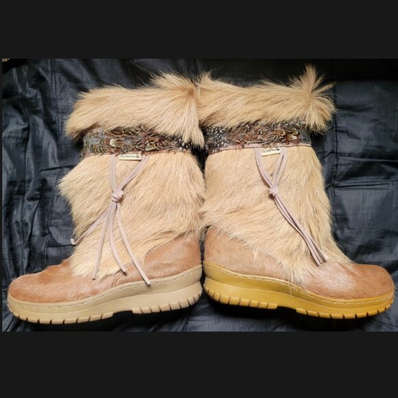 BearPaw KOLA Apres Ski Boots Sz 7 Real Fur Sheepskin Calf Goat Skin Wool Tan - Picture 4 of 16